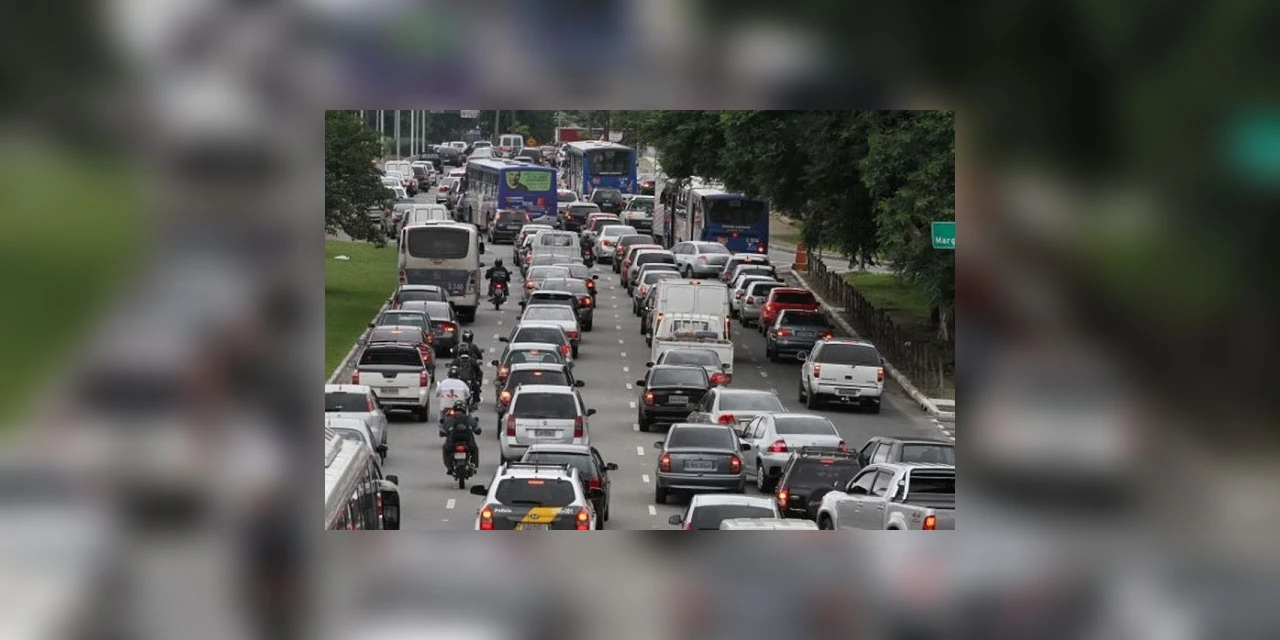 Prazo para pagamento da 4ª parcela do IPVA de placas com finais 5 e 6 vence nesta quarta (19)