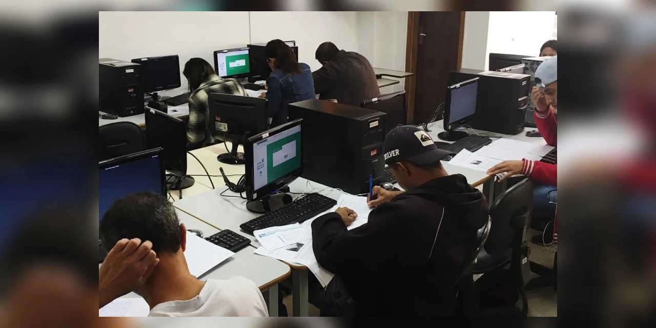 Começam nesta segunda-feira as inscrições para exames da EJA do ensino médio