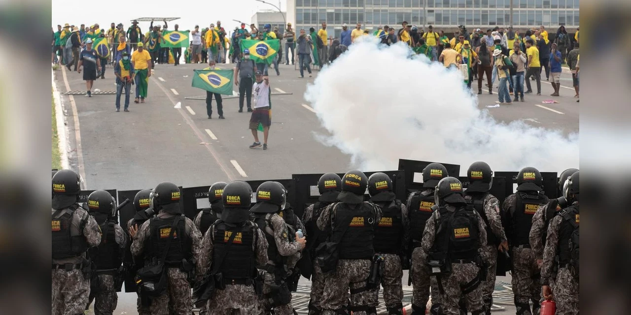Alexandre de Moraes aceita denúncia contra outros 200 envolvidos nos atos golpistas