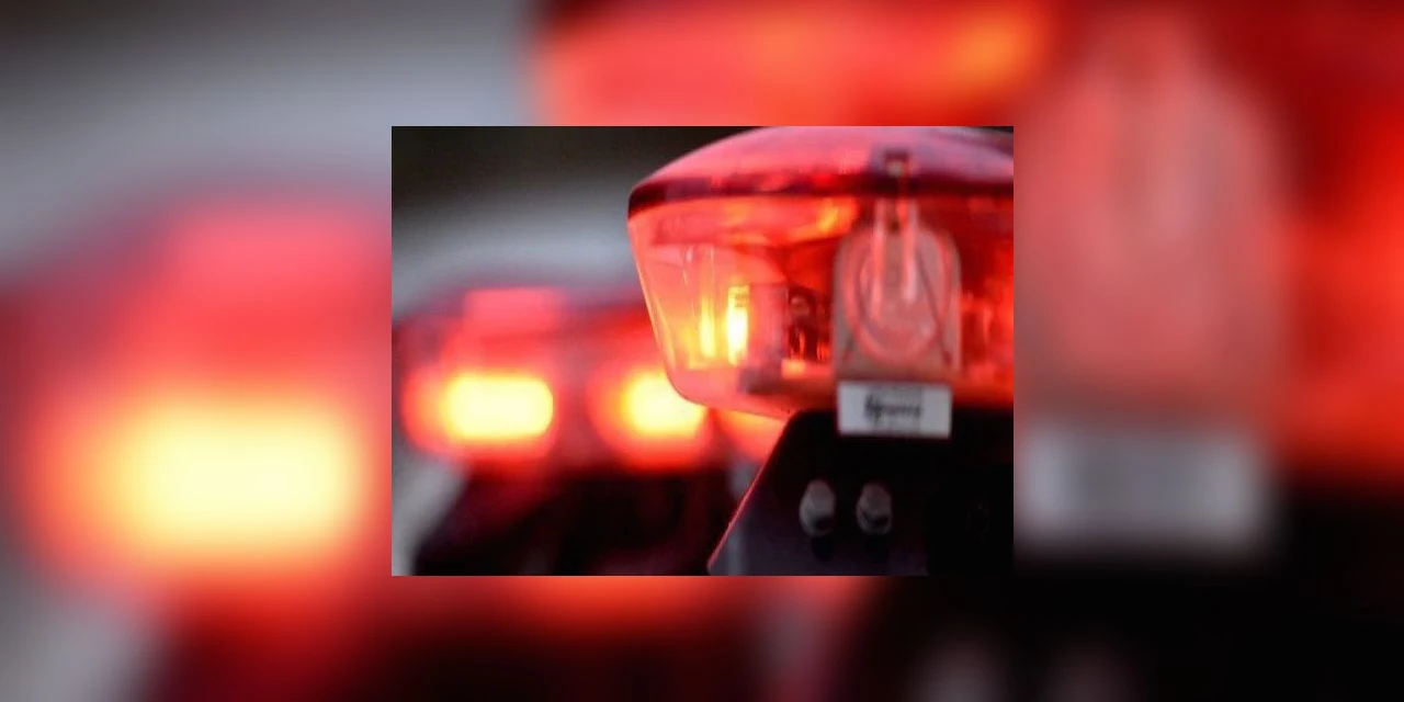 Populares perseguem e agridem suspeitos de furto de fiação elétrica em bairro de PG
