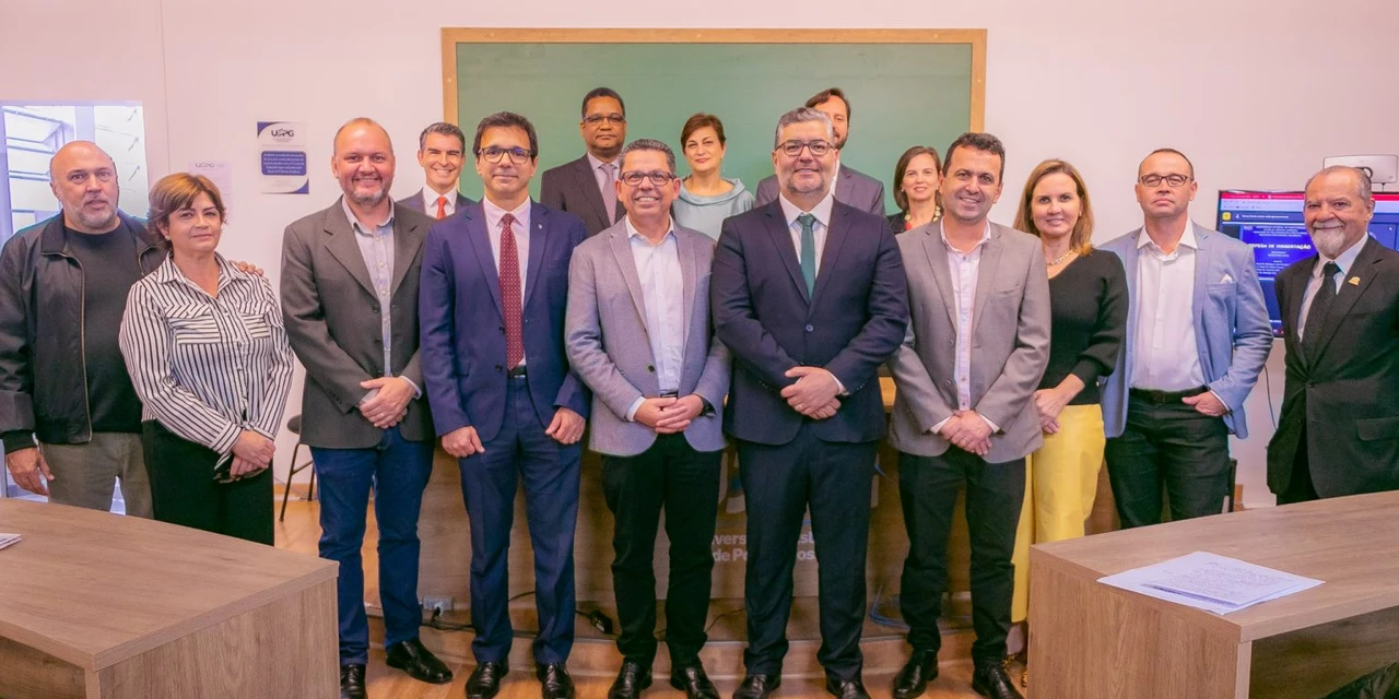 UEPG celebra primeira defesa do Mestrado Profissional em Direito