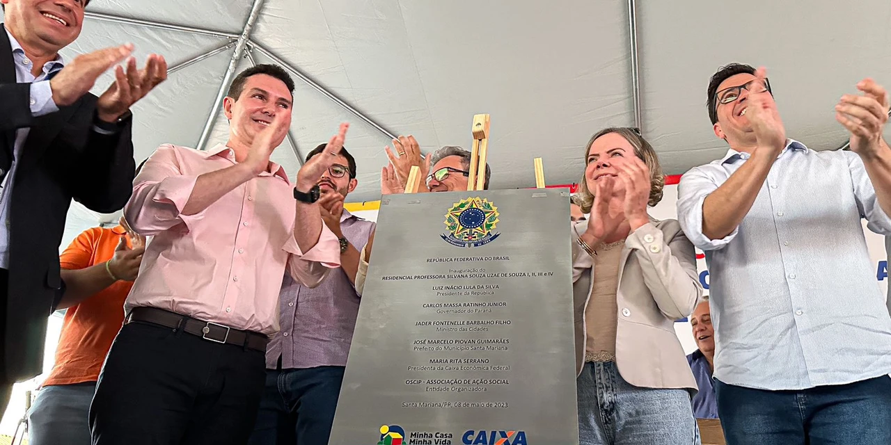 Fotos: Veja como foi a entrega de mais de 180 casas no PR pela deputada Gleisi Hoffmann e pelo ministro das Cidades Jader Filho