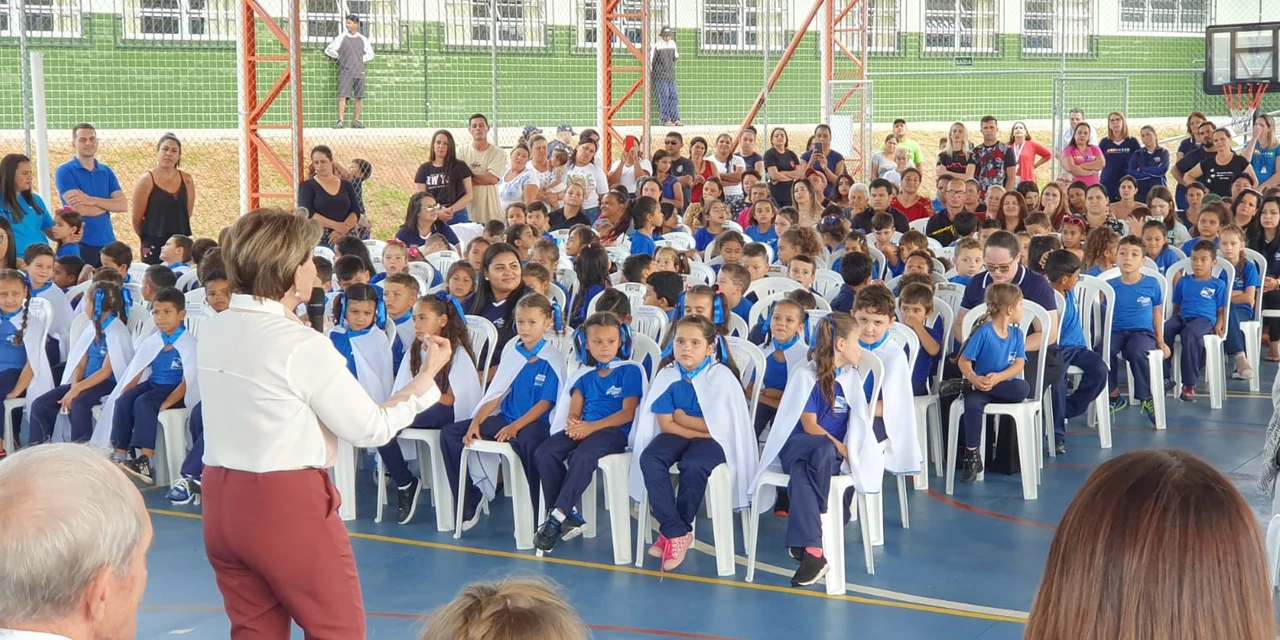 Ponta Grossa inaugura escola no Jardim Amália
