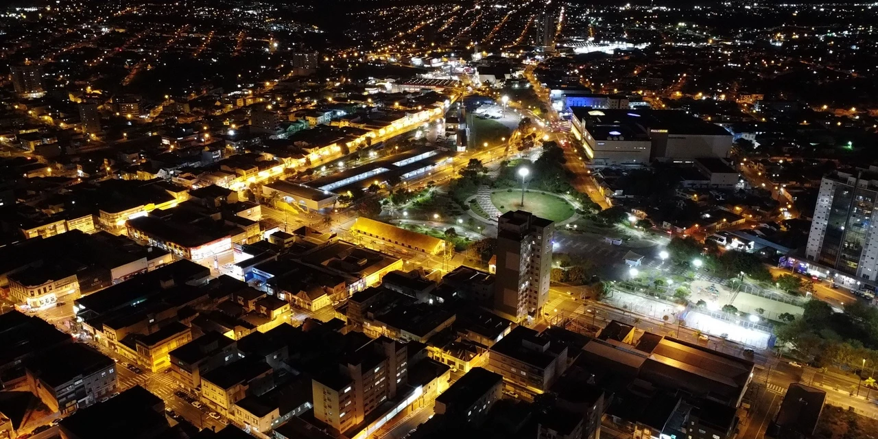 Leilão da iluminação pública de PG acontece amanhã na Bolsa de Valores