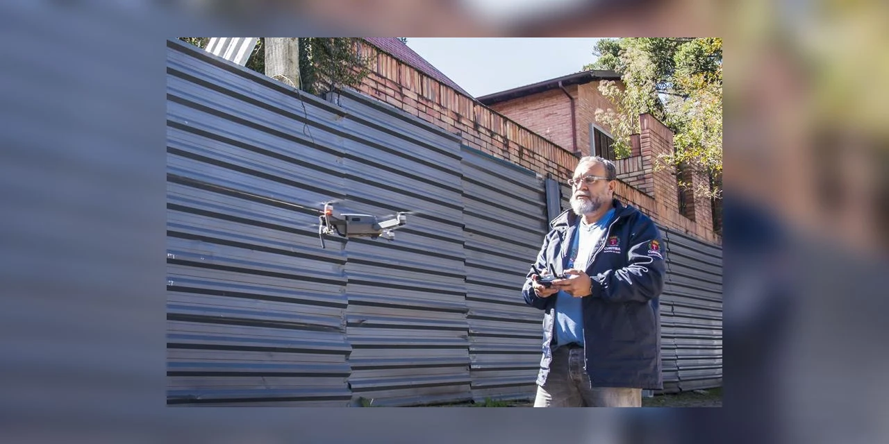 Curitiba usa drone para localizar possíveis focos do mosquito transmissor da dengue