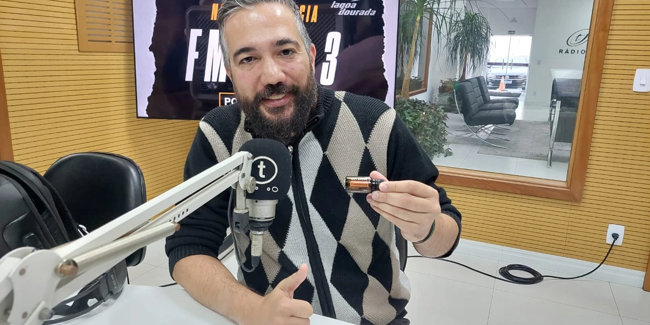 "Apenas 5% dos óleos essenciais comercializados no mundo são 100% puros", destaca o aromaterapeuta Rodrigo Moreira
