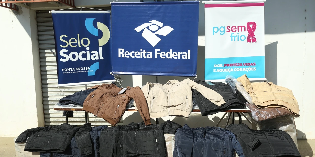 Campanha PG Sem Frio recebe 11 mil jaquetas doadas pela Receita Federal