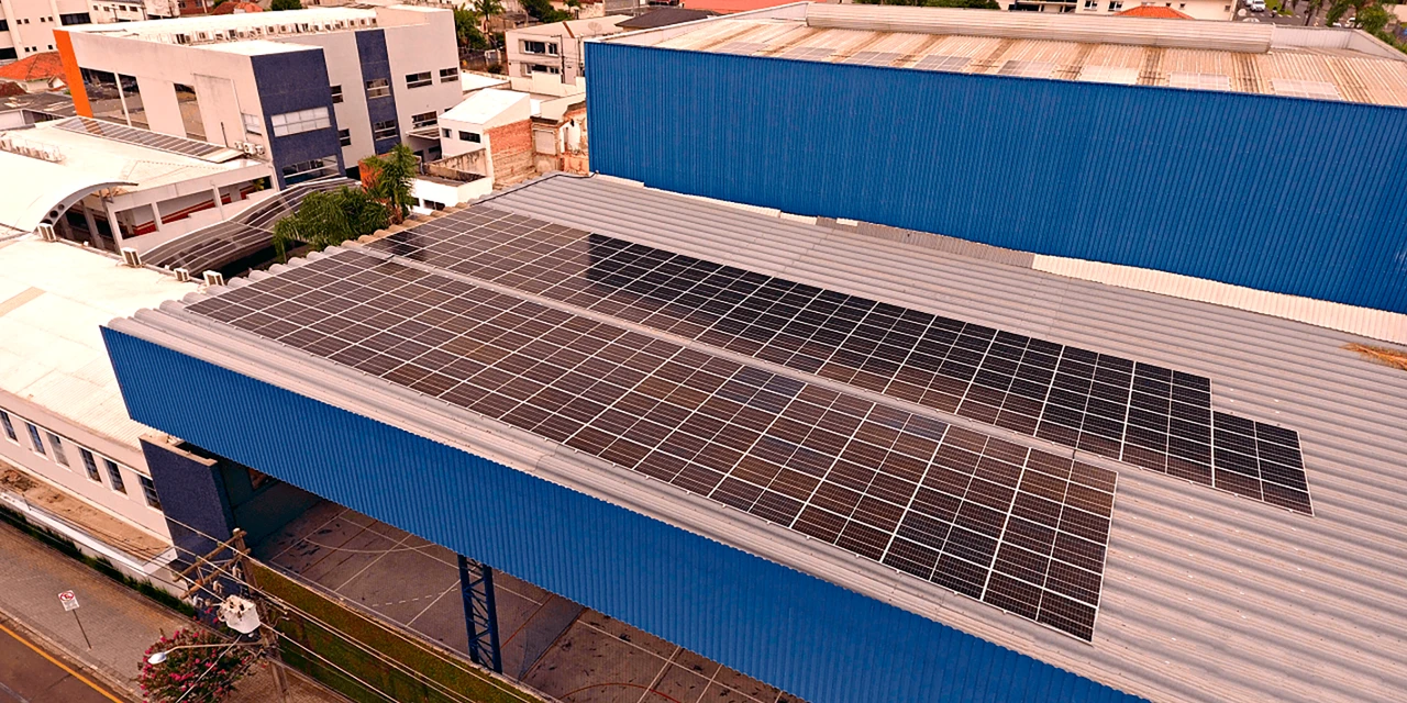 Colégio Sepam investe em usina de energia solar