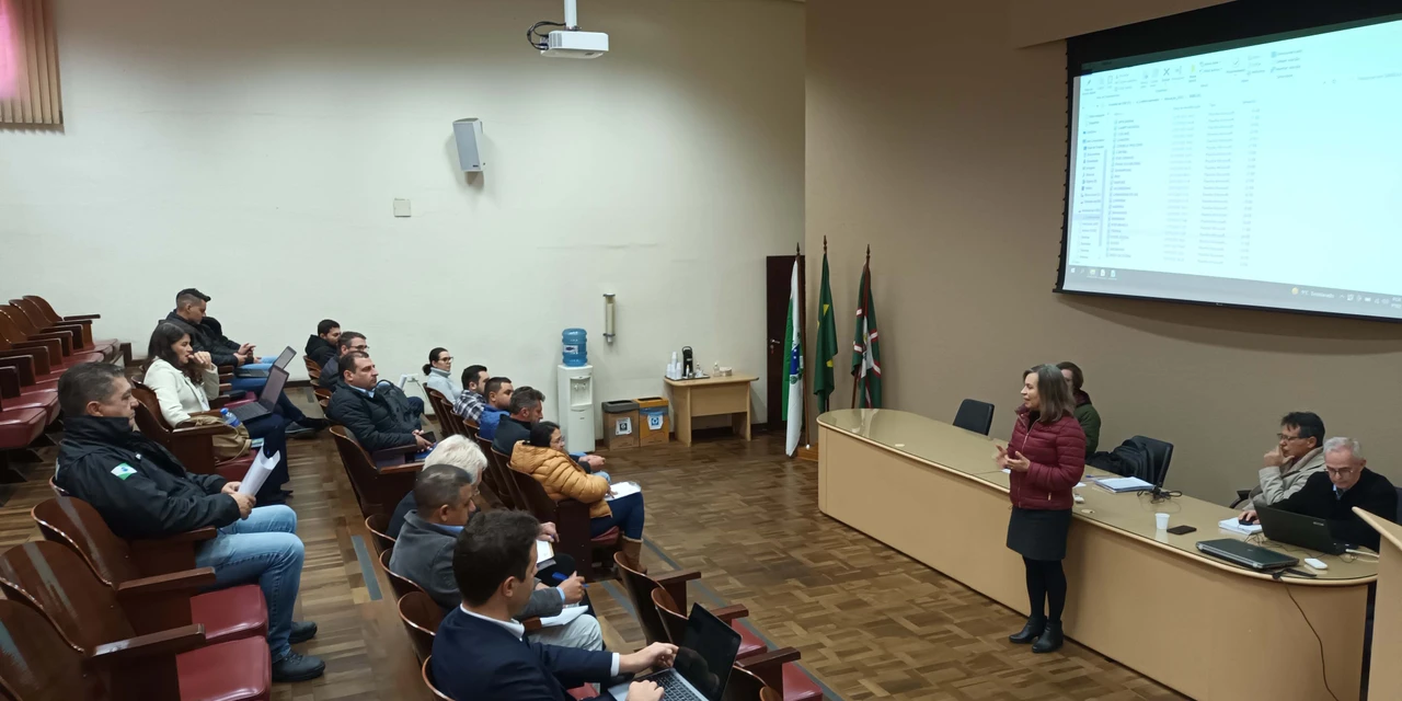 Nova fase do programa de distribuição de leite do Estado começa em agosto