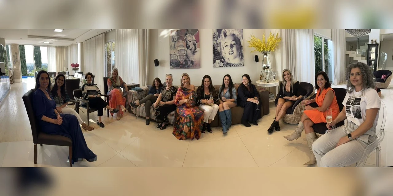 Coluna Super: 'Chá informal', por Marilyn Schlosser