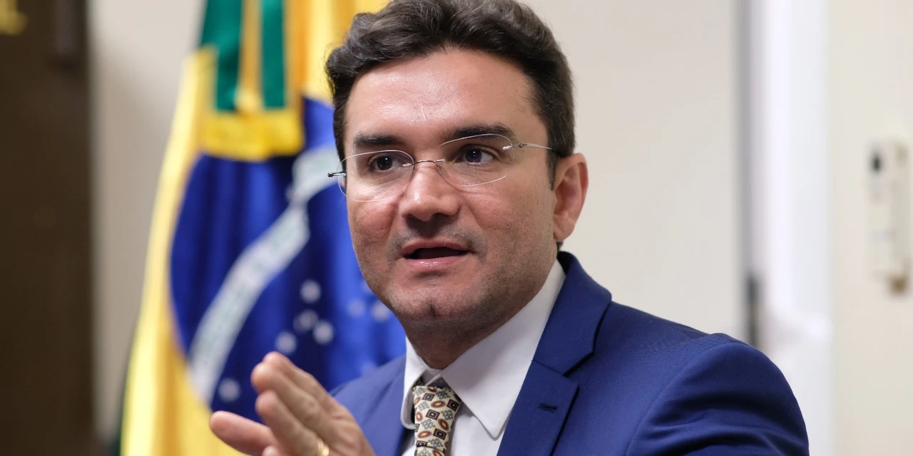 Prefeita Elisangela recebe ministro do Turismo em Carambeí na segunda (11)