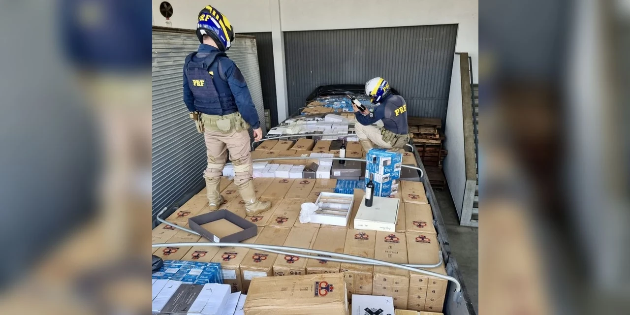 Vídeo: PRF apreende mais de 3 mil litros de vinho importados ilegalmente no Paraná