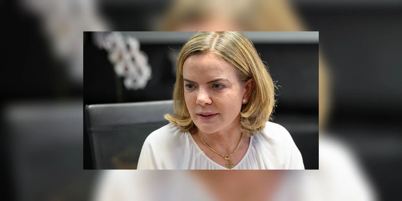 Gleisi Hoffmann será submetida a uma cirurgia para revascularização do miocárdio neste sábado (30)