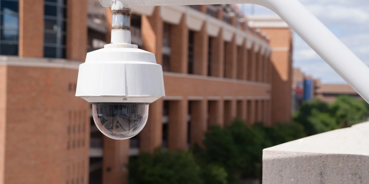 "A Inteligência Artificial como reforço para a segurança nas escolas", por Lúcio Olivo Rosas