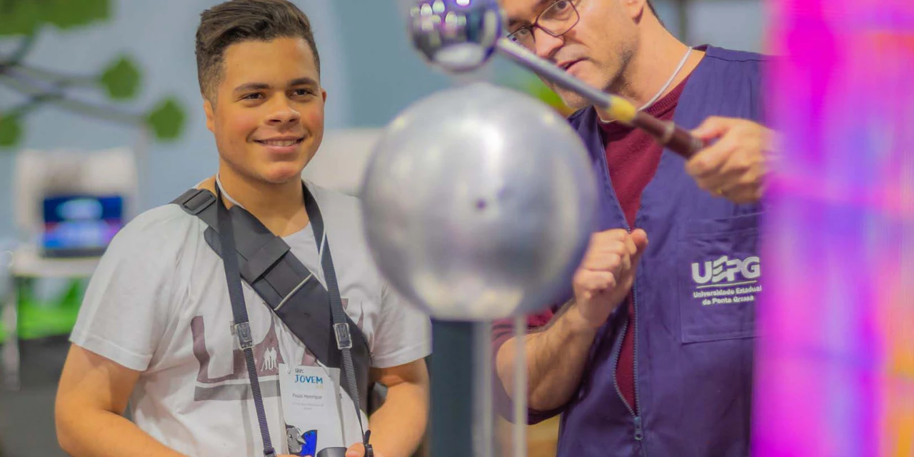 Universidades estaduais estão com inscrições abertas para 117 mestrados e doutorados