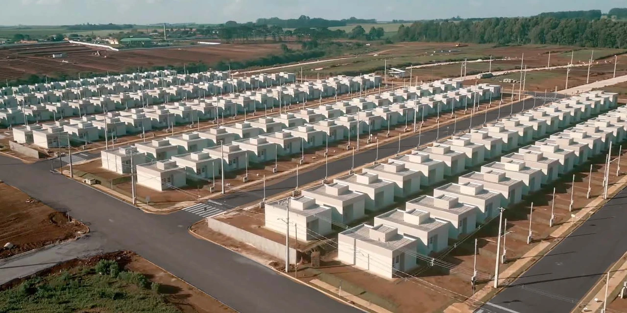 Com 408 casas, novo bairro planejado de PG é inaugurado