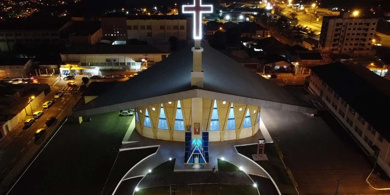 Feriado de Nossa Senhora Aparecida terá quatro missas
