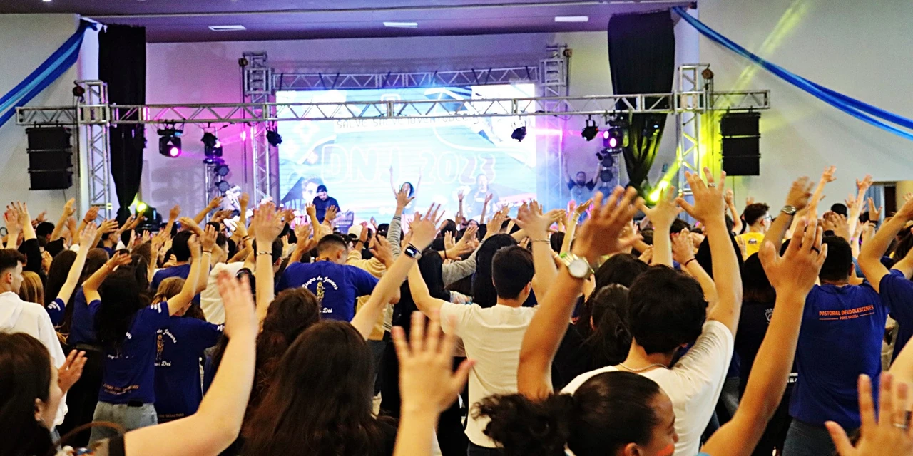 Dia Nacional da Juventude reúne cerca de 1500 jovens em Ponta Grossa