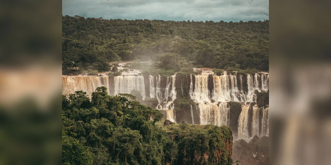 Parque Nacional do Iguaçu recebeu 38.842 visitantes no feriadão de 12 de outubro