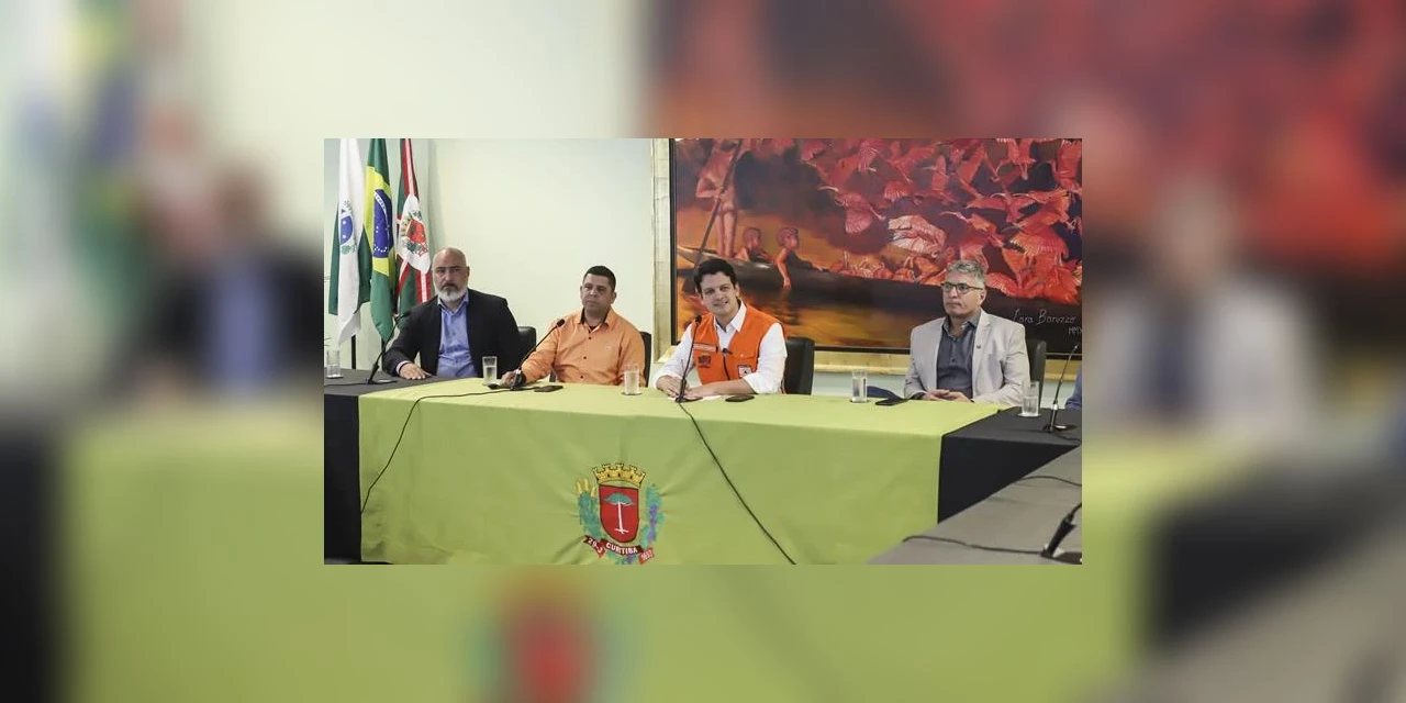 Eduardo Pimentel lidera campanha para ajudar municípios atingidos pelas chuvas no Paraná