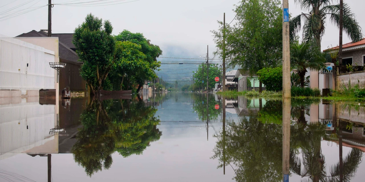 Municípios afetados pelas chuvas podem aderir ao 'Paraná Recupera'
