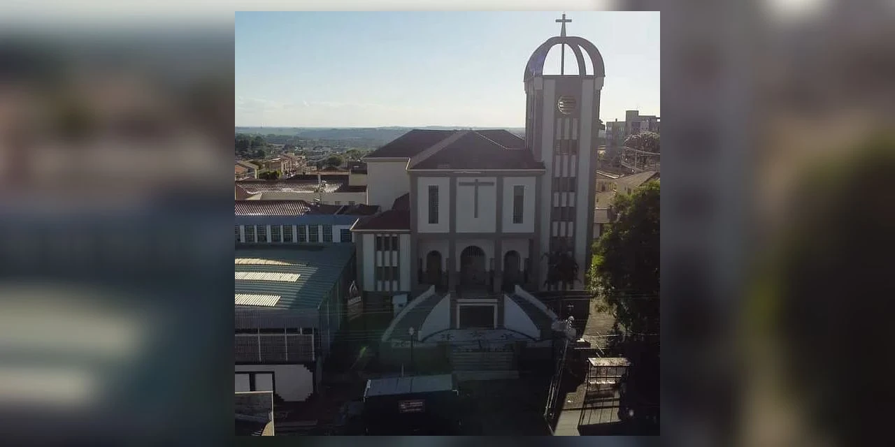 Rádio Sant'Ana e Paróquia Santa Teresinha promovem Noite do Risoto