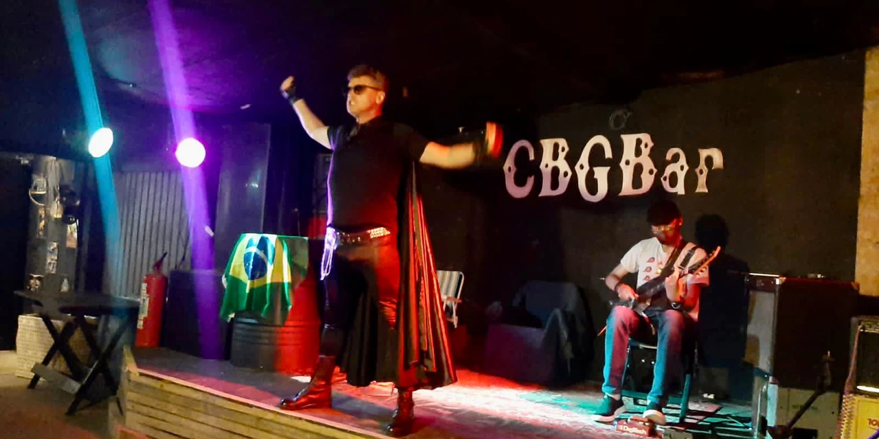 Banda Rock Comett realiza primeiro show em PG