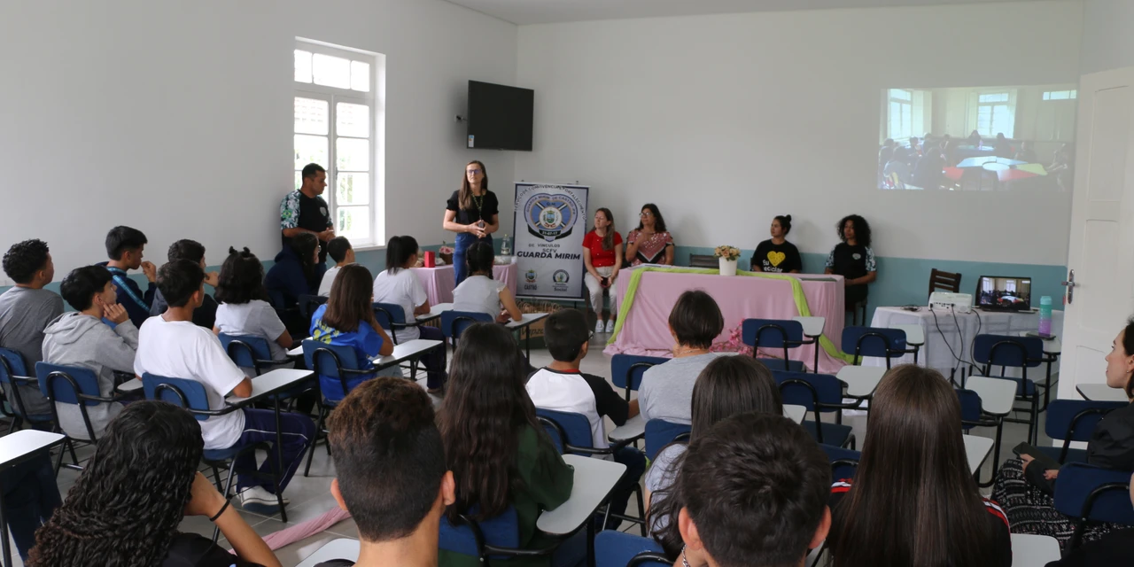 Guardas mirins de Castro concluem capacitação sobre educação ambiental