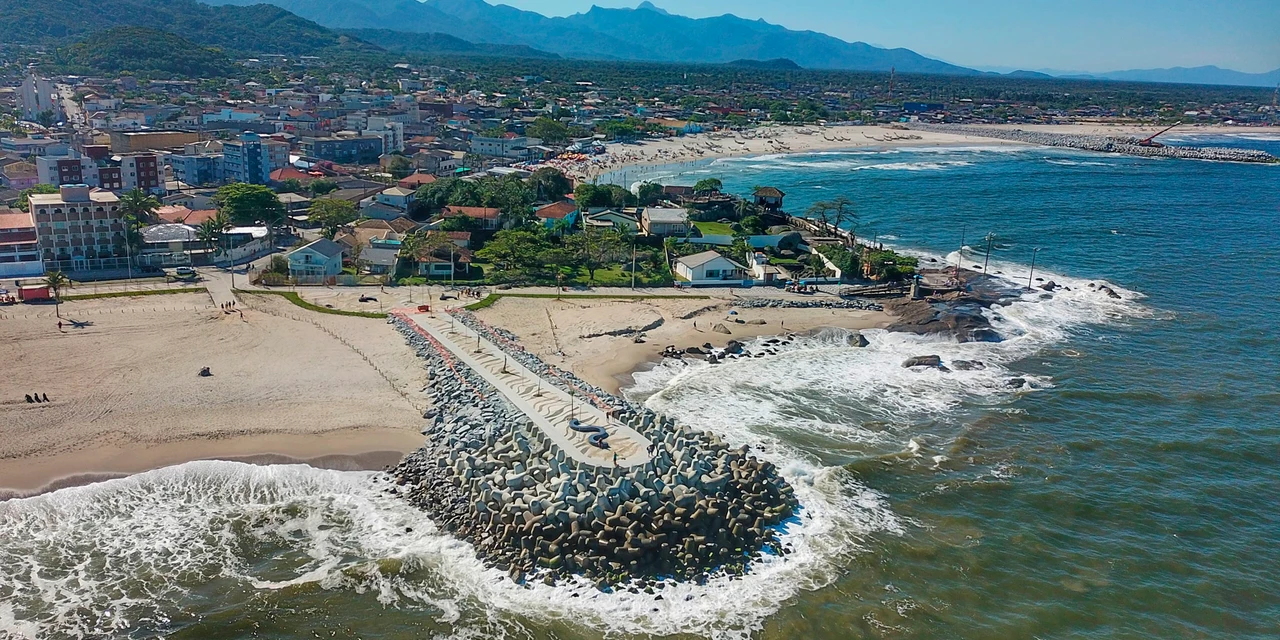 Obras de revitalização da Orla de Matinhos atingem 88,3% de execução em outubro