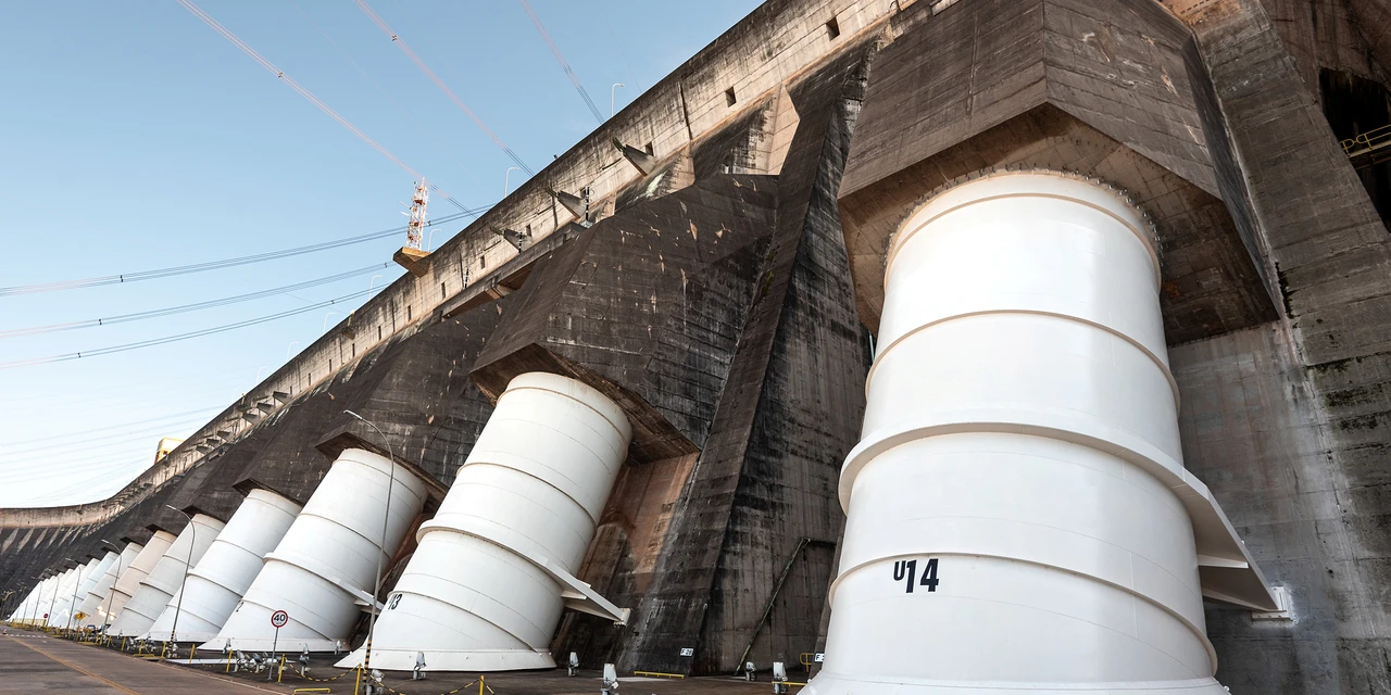 Itaipu supera nesta sexta (10) a produção de todo o ano de 2022