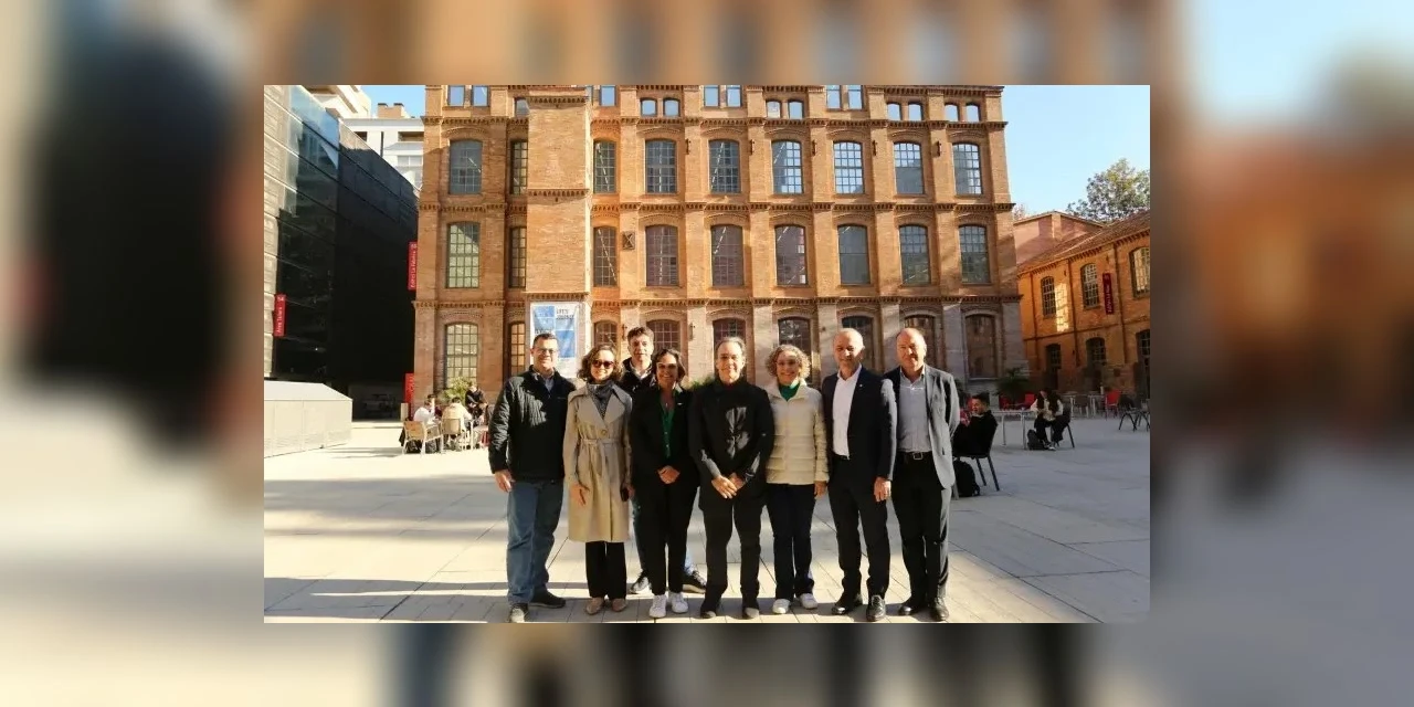Décio Lima visita distrito 22@, em Barcelona, polo de inovação, tecnologia e economia criativa