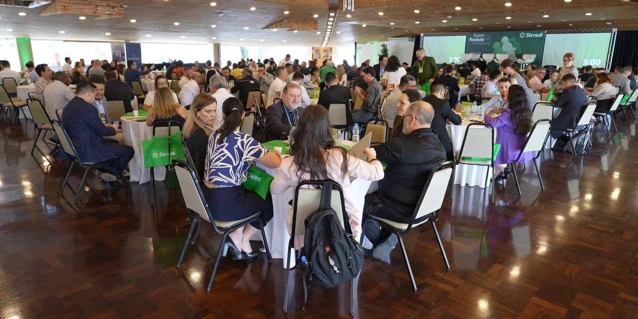 Super rodada de negócios do Sicredi promove networking entre empresários associados e convidados