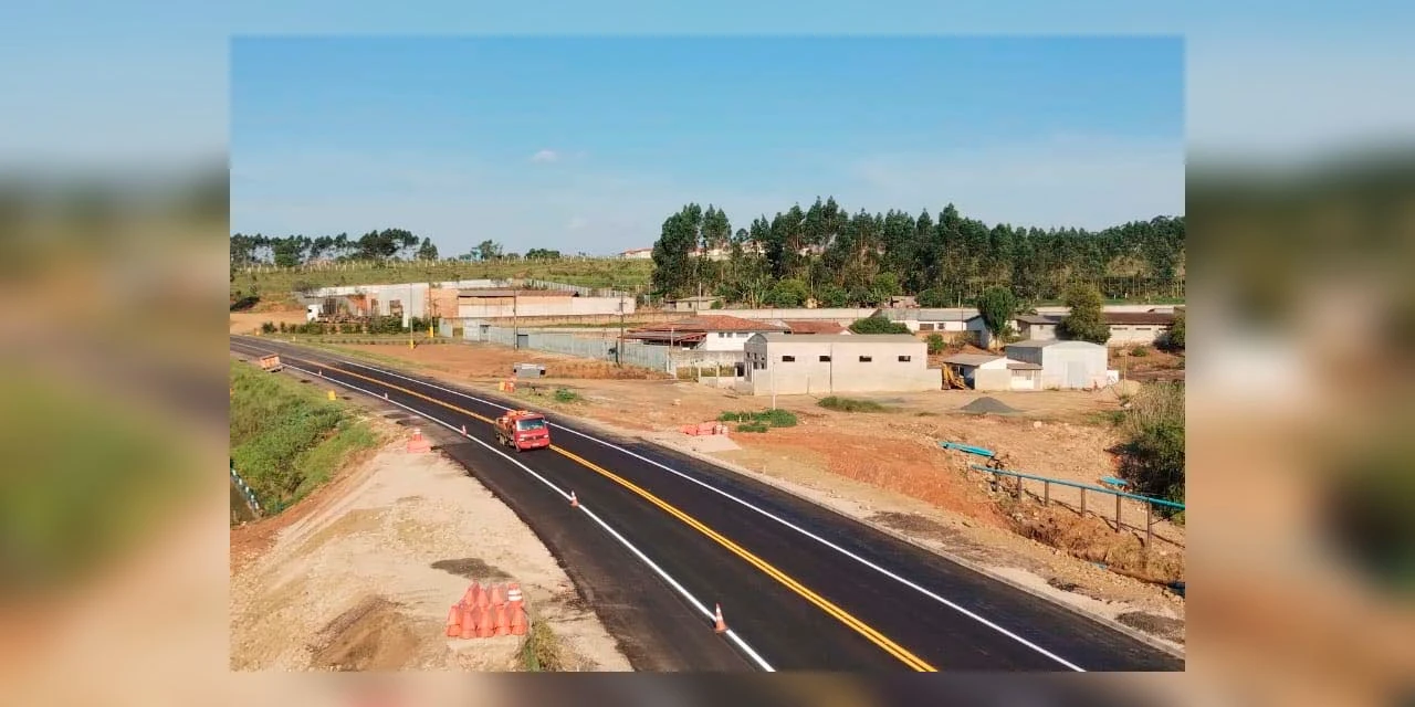 Recuperação da PR-151 em Jaguariaíva já tem novo pavimento