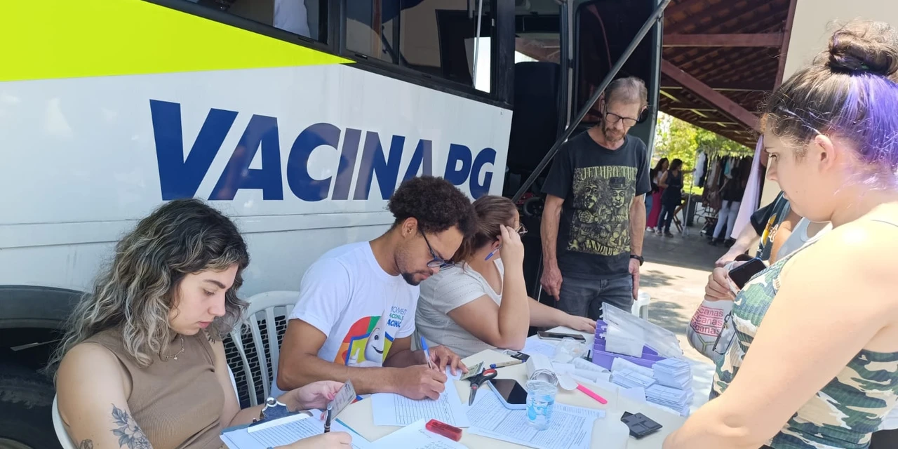 Vacina contra covid estará disponível na Estação Arte nesta terça (14)