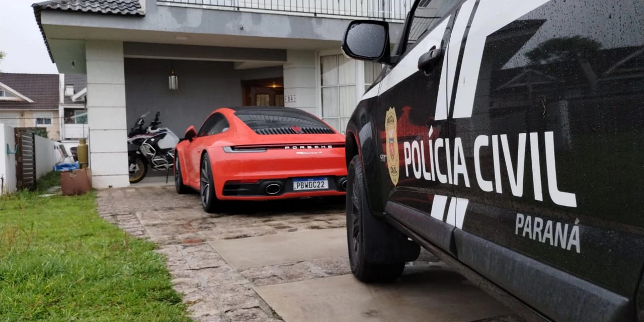 Em Curitiba, Polícia Civil prende três envolvidos no 'Jogo do Tigrinho', caça-níquel eletrônico