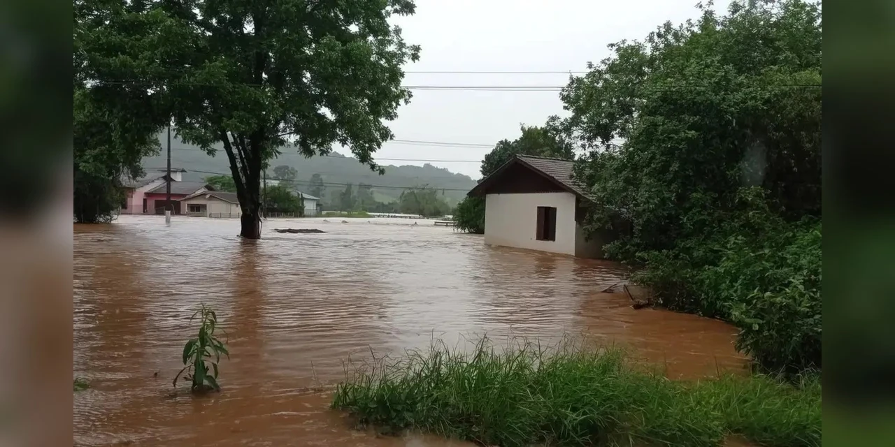 Chuvas causam morte e estragos no Rio Grande do Sul