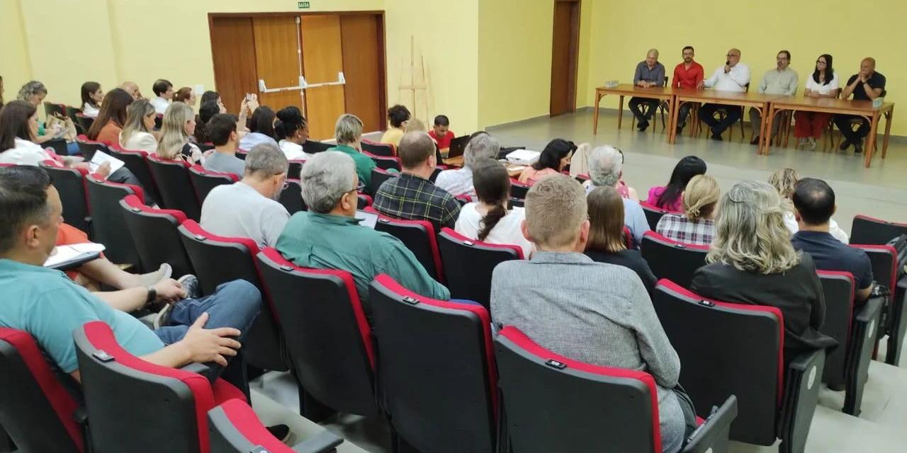 Paraná define linhas prioritárias de cuidado à saúde nas quatro macrorregiões