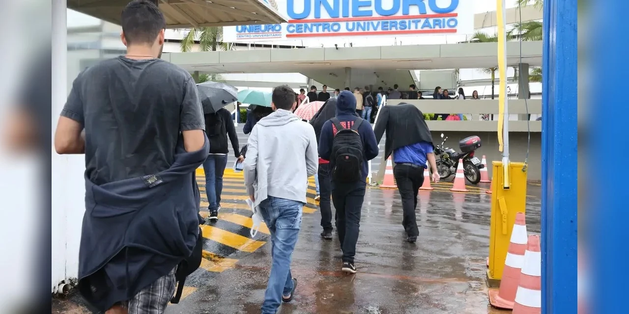 Enade: prazo para preencher questionário termina neste sábado