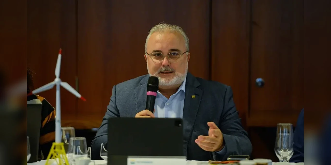 Investimento da Petrobras deve criar 1,4 milhão de empregos em 5 anos