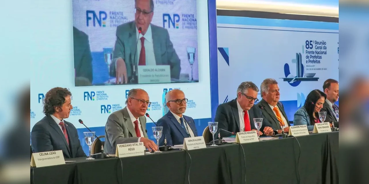 Alckmin confirma transferência de R$ 8,7 bilhões a municípios
