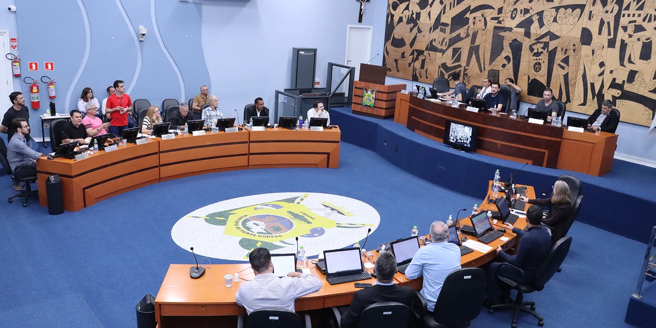 Câmara de PG pode voltar a ter 23 vereadores; entenda