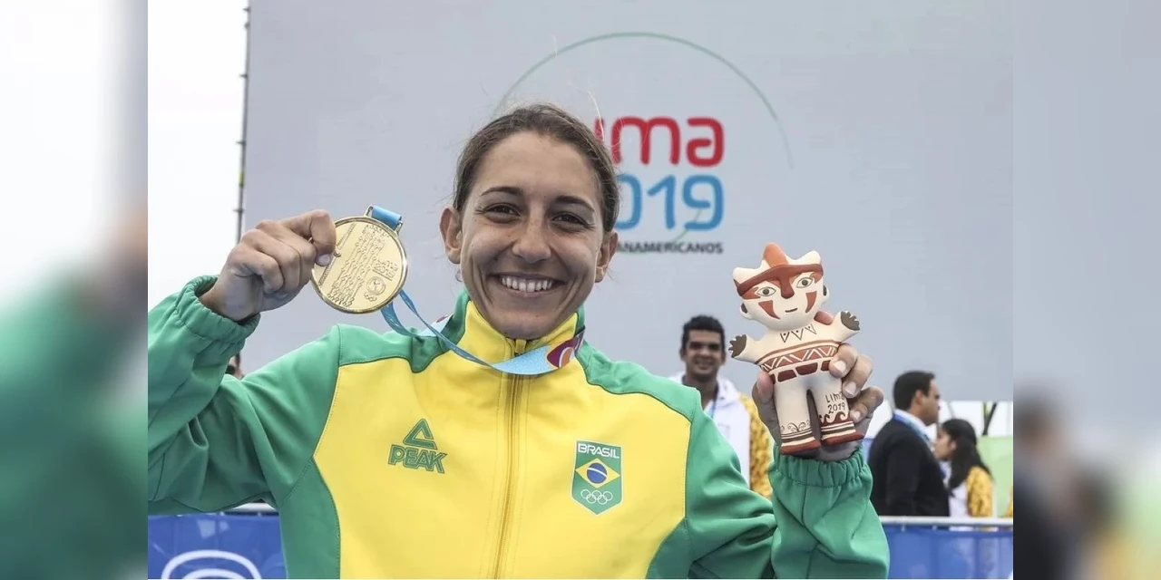 Triatleta Luisa Baptista é atropelada durante treino e é internada em estado grave