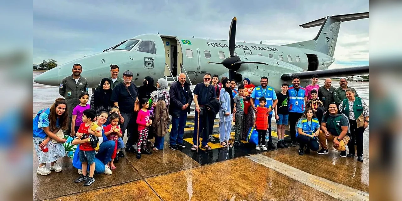 Grupo de repatriados da Faixa de Gaza chega a Campinas