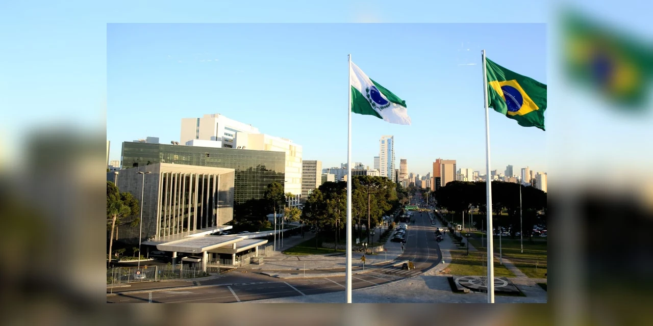 Procuradoria da Mulher da Assembleia Legislativa do Paraná encerra o ano de 2023 com 888 atendimentos