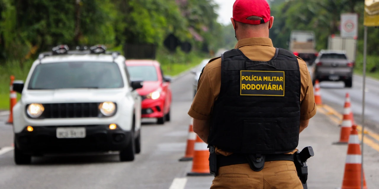 PMPR reforça orientações de segurança nas estradas estaduais