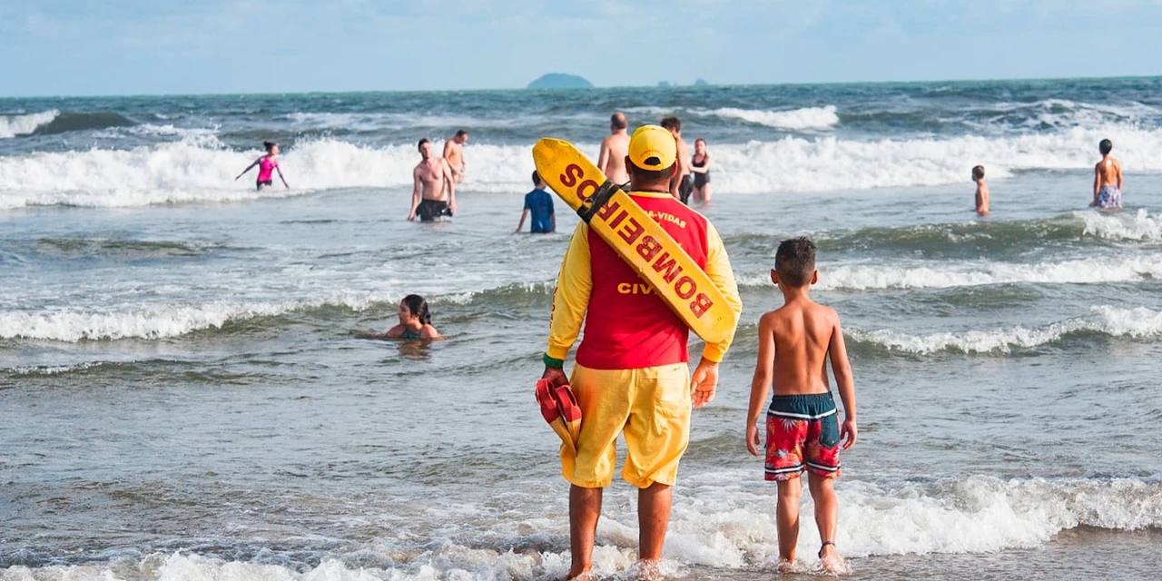 Terceiro boletim do verão mostra que águas do Paraná seguem limpas e aptas para banho