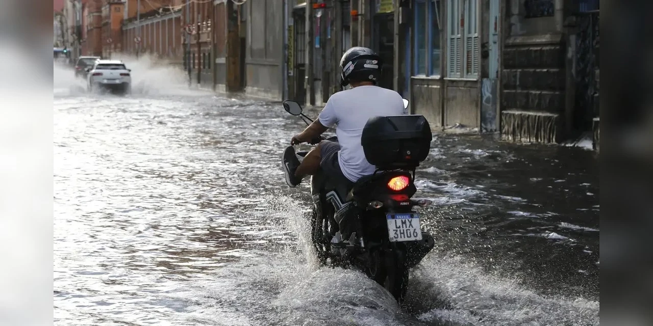 Chega a nove número de mortos devido à chuva no Rio