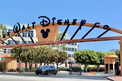 Coluna Direito no Palco: ‘Batalha nos Tribunais: Disney vs. Rearden’, por Gustavo Fortunato
