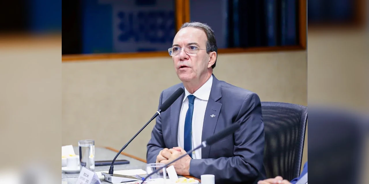 Entrevista: "Estamos construindo uma política de proteção aos pequenos negócios do país", afirma Décio Lima