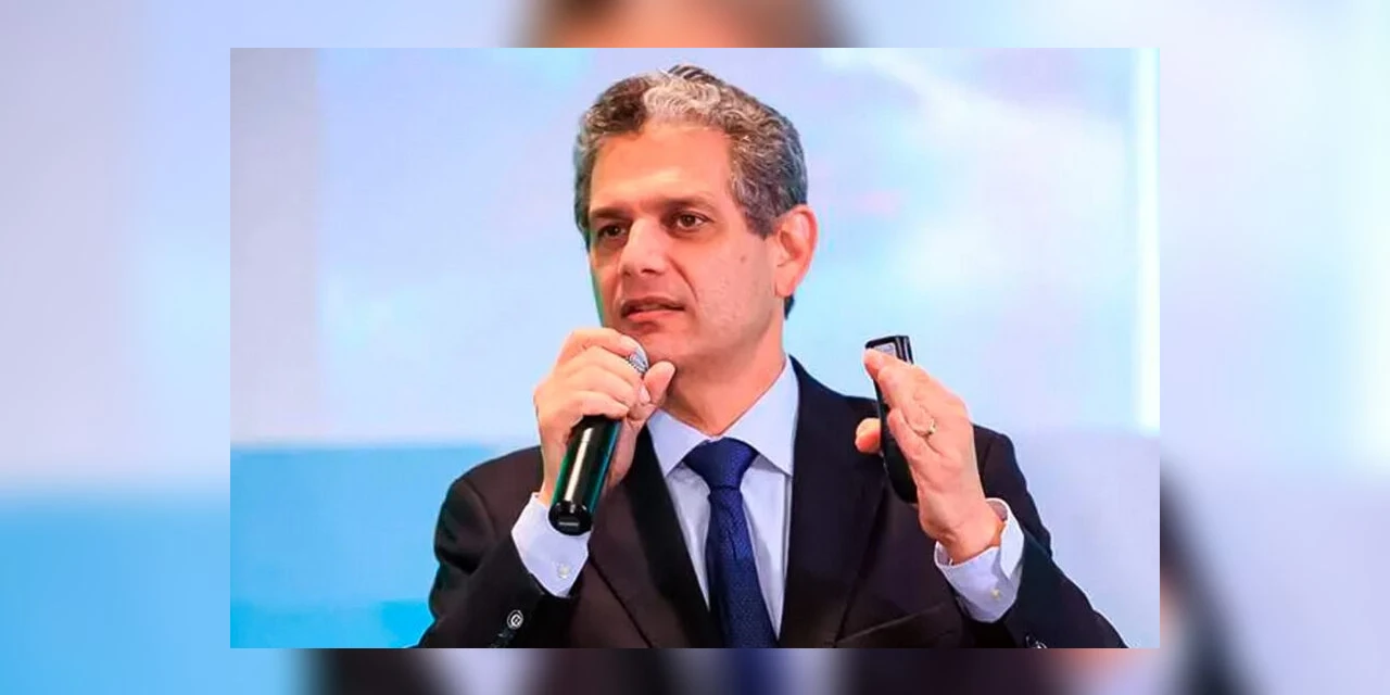 Justiça dá 24 horas para WhatsApp identificar responsáveis por fake news contra Silvio Barros